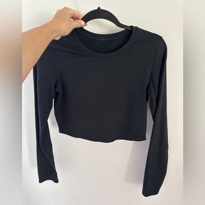 Alosoft Crop Finesse Long Sleeve. Size small-medium